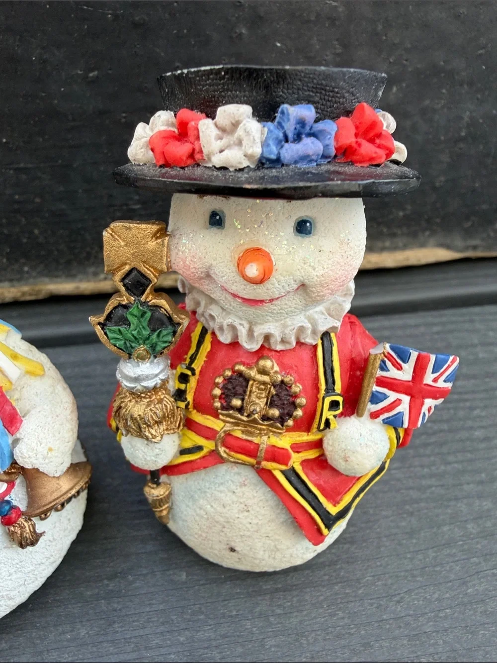 Galleria lucchese snowmen around the world 97/98 VTG British / Polish Flag Set